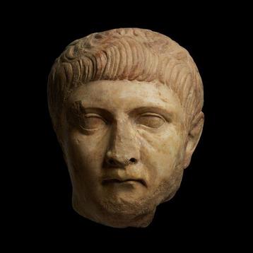 Oud-Romeins Marmer Hoofd van Generaal Drusus de Jongere.