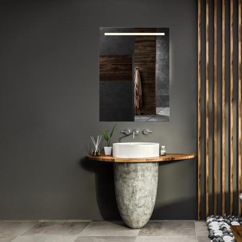BWS Badkamerspiegel | Spark | met LED verlichting | 150x70cm, Doe-het-zelf en Bouw, Sanitair, Bad, Nieuw, Ophalen of Verzenden