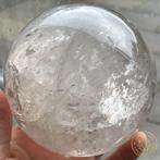 Sphère de cristal de roche de grande taille, qualité AAA.