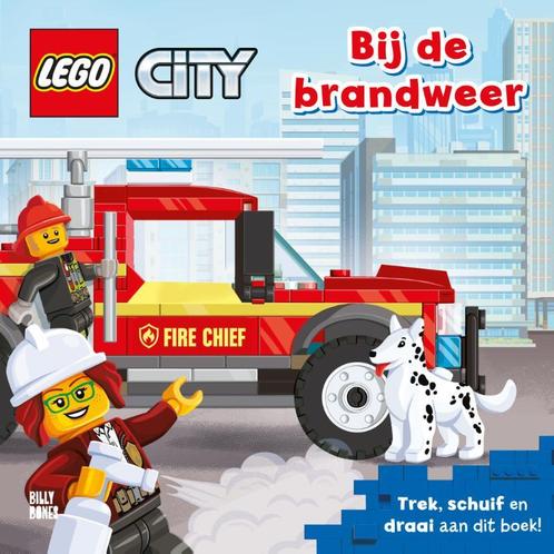 LEGO City - Bij de brandweer 9789030508458, Livres, Livres Autre, Envoi