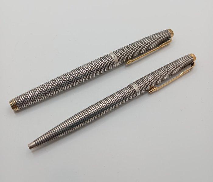 Parker - 75 cicele - Vulpen, Verzamelen, Pennenverzamelingen