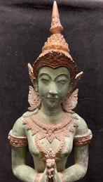 Bronzen vrouwelijke tempelwachter. - Beeld - Thailand
