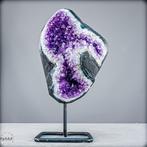 Améthystes magnifiques sur support – énergie cristalline