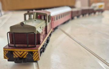 Lima, Piko H0 - 201648L - Treinset (5) - Diesellocomotief