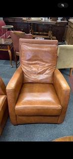 Matteo Atelier - Sofa - Leder - Bank en twee fauteuils,