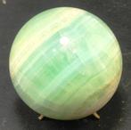 Cristal naturel de calcite pistache de très haute qualité