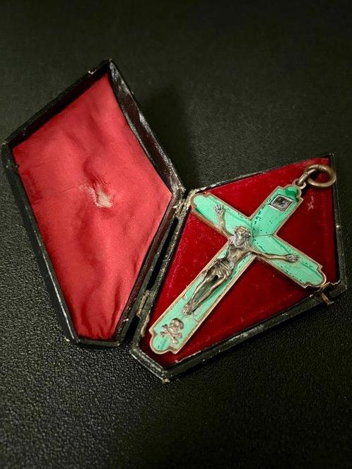 Brons, Malachiet - Kruishanger - Borstkruis, Antiek en Kunst, Kunst | Niet-Westerse kunst