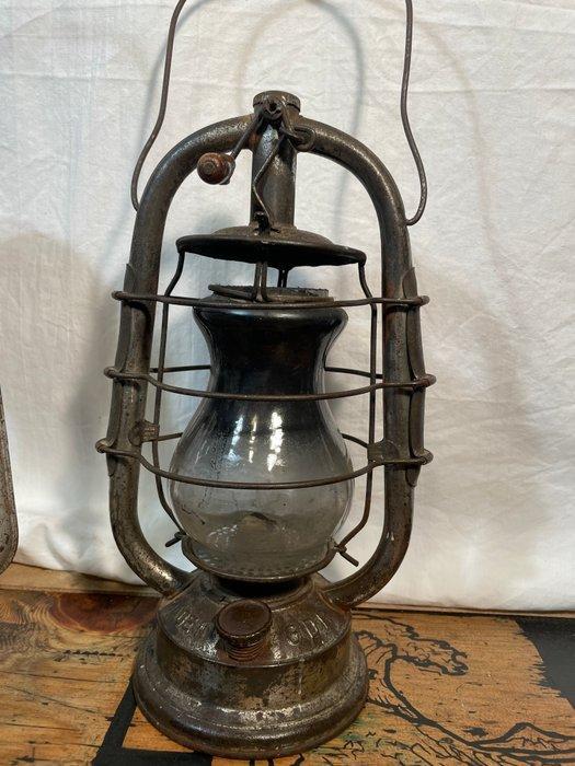 Feu de navigation 360° (2) - Fer, Verre - Lampes à huile, Antiek en Kunst, Curiosa en Brocante