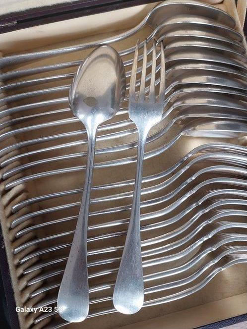 Service de table pour 12 (13) - Plaqué(e) argent, Antiek en Kunst, Antiek | Meubels | Tafels