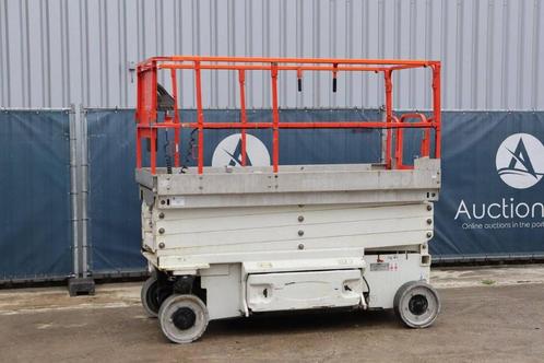 Veiling: Schaarlift JLG 2646 ES Elektrisch 9.92m 2014, Zakelijke goederen, Machines en Bouw | Liften, Steigers en Ladders, Ophalen