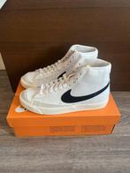 Nike SB - Blazer - High-top sneakers - Maat: EU 38.5 - Nieuw, Nieuw