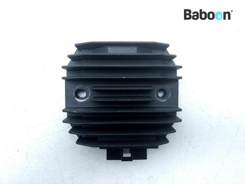 Spanningsregelaar Yamaha XP 530 T-Max 2017-2019 (XP530 TMAX), Motoren, Onderdelen | Yamaha, Gebruikt, Verzenden