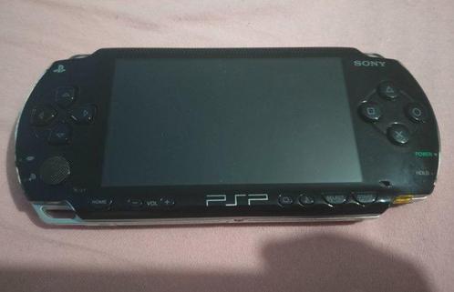 Sony - Playstation Portable (PSP) - Videogameconsole + games, Games en Spelcomputers, Spelcomputers | Overige Accessoires