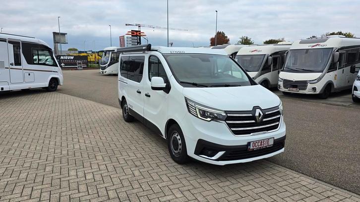 Etrusco Urban Camper 5.0 zo goed als nieuw met hefdak  22646, Caravans en Kamperen, Mobilhomes, Handgeschakeld, L-zit, Diesel
