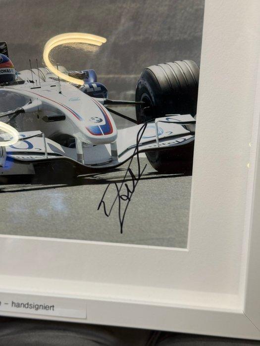 BMW Sauber - Jacques Villeneuve - 2025 - Foto, Verzamelen, Automerken, Motoren en Formule 1