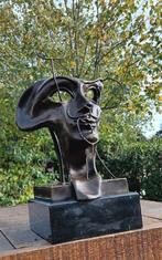 naar salvador dali - sculptuur, salvador dali face brons -