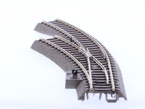 Schaal H0 Trix 62671 74490 Elektrische gebogen wissel lin..., Hobby en Vrije tijd, Modeltreinen | H0, Gelijkstroom, Analoog, Gebruikt