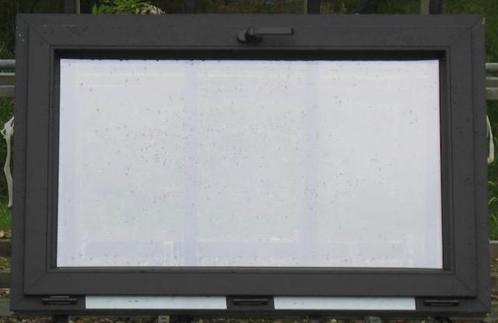 pvc raam , chassis , kipraam 125 x 80 zwart ral 9011, Doe-het-zelf en Bouw, Raamkozijnen en Schuifdeuren, Inclusief glas, Nieuw