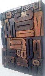 Drukblokken (45) - Vierkantje van 45 oude XL typografische