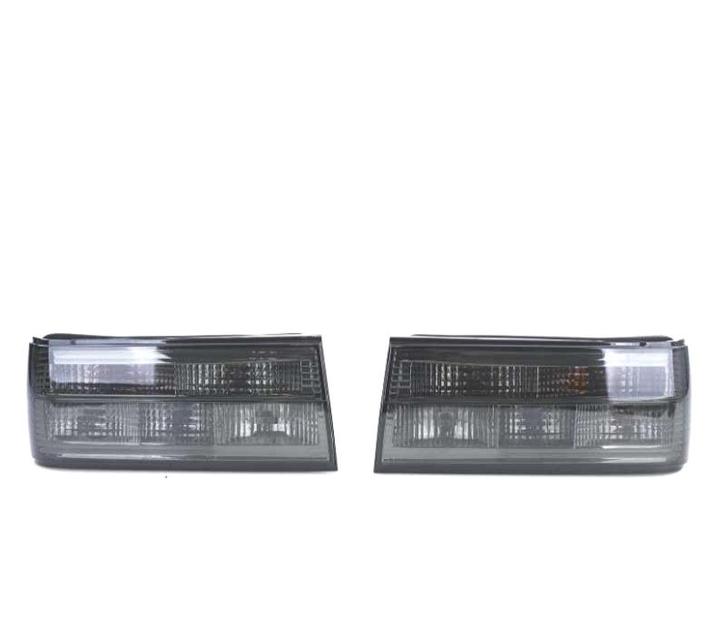 FEUX ARRIÈRE BMW E30 87-90 CABRIO 90-93 FOND CHROMÉ FUMÉ, Auto-onderdelen, Verlichting, Verzenden
