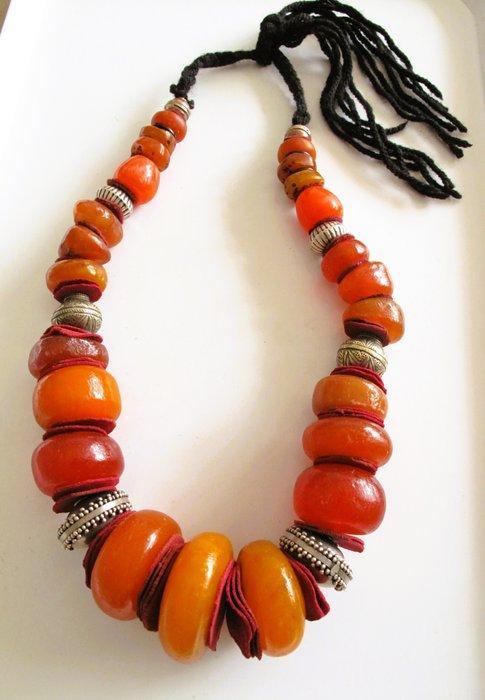 Hars, Metaal, Laine - Halsketting - Berberse Marokko, Antiek en Kunst, Kunst | Niet-Westerse kunst