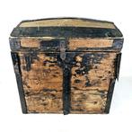 Authentic 19th century wooden blanket trunk - Kist - Hout