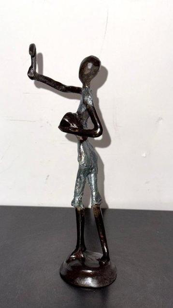 Abdoulaye Derme - sculptuur, Figurine - 18.5 cm - Koud beschikbaar voor biedingen