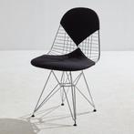 Charles & Ray Eames - Vitra - Chaise, Chaise, Chaise, Chaise