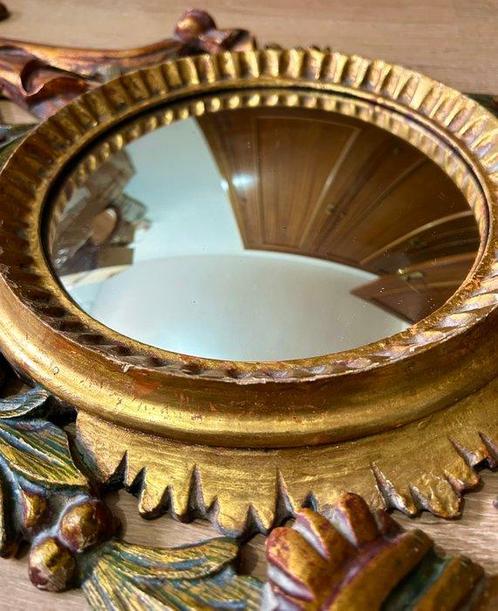Wandspiegel- Convex. 71 cm. Vissenoog. - Hout, Antiek en Kunst, Curiosa en Brocante