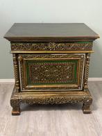 Kast - Luxueuze Handgemaakte Commodekast met Mozaïektegels.