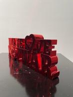 Van Apple - Make Love Not War