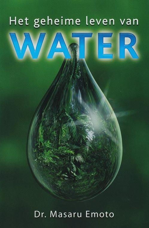 Het geheime leven van water 9789020284393 Masuru Emoto, Boeken, Esoterie en Spiritualiteit, Gelezen, Verzenden
