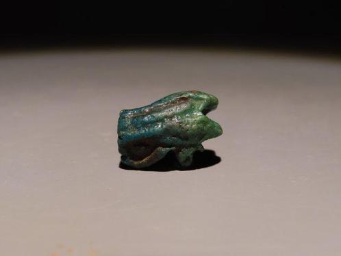 Égypte ancienne Faience Amulette Oudjat. Période tardive,, Verzamelen, Mineralen en Fossielen