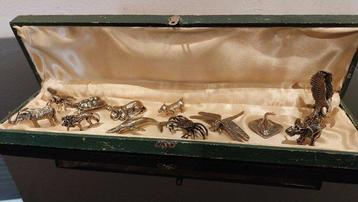 Porte couteau (12) - animaux - Bronze doré