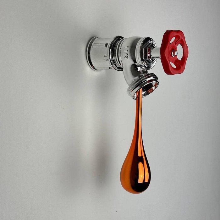 Santicri - Running Out, Antiek en Kunst, Kunst | Designobjecten