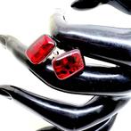 Boucles doreilles en cerise en ambre baltique naturel et