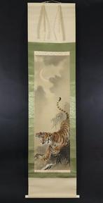 Set hanging scrolls – Tiger onder Halve Maan door Shunsui, Antiek en Kunst