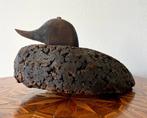 Appelant canard, ancien leurre de chasse artisanal en bois