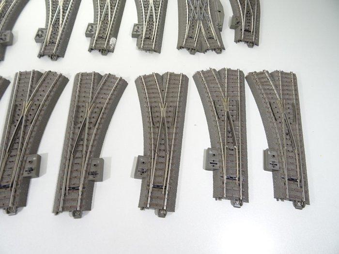 Märklin H0 - Treinset (12) - 11 wissels li/re + 1 dubbele, Hobby en Vrije tijd, Modeltreinen | H0