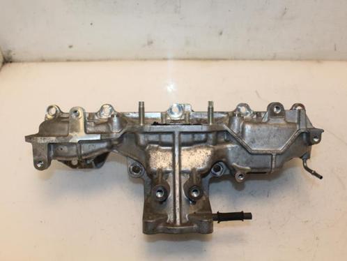 Inlaatspruitstuk Toyota Rav-4 O99763, Auto-onderdelen, Carrosserie