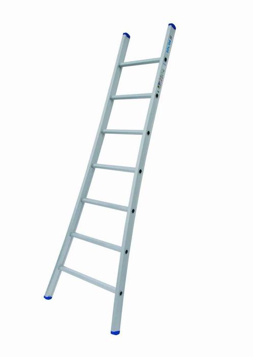 Solide 1-delige ladder 7 sporten met gebogen voet, Doe-het-zelf en Bouw, Ladders en Trappen, Ladder, Nieuw, 2 tot 4 meter, Ophalen of Verzenden