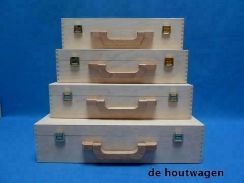Houten koffers verkrijgbaar in 4 modellen met houten handvat, Maison & Meubles, Accessoires pour la Maison | Coffres, Envoi