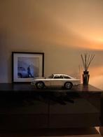 Eaglemoss 1:8 - Voiture miniature - Aston Martin DB5 - James, Hobby en Vrije tijd, Nieuw