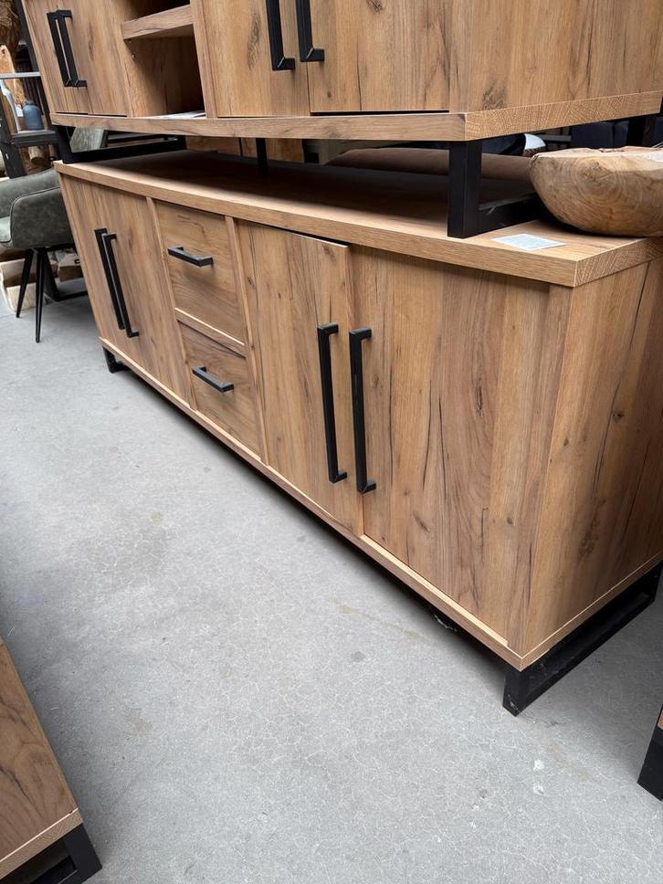 Ronda dressoir, kleur wild oak, Huis en Inrichting, Kasten | Dressoirs, Nieuw, Metaal, Overige materialen