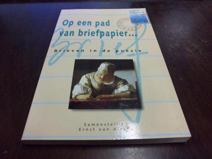Op een pad van briefpapier 9789061040040 Ernst van Altena, Boeken, Literatuur, Gelezen, Verzenden