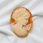 Ancien camée de matrone romaine Cornelia en coquillage -, Antiek en Kunst