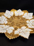 Meissen - Schotel - antike spitzige, Antiek en Kunst