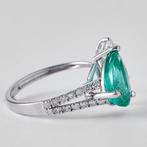 Bague tendance - 14 carats Or blanc - 2.78ct. tw. Émeraude -