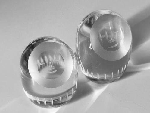 Hadeland Glassworks - Willy Johansson - Presse-papiers (2) -, Antiek en Kunst, Antiek | Meubels | Stoelen en Sofa's