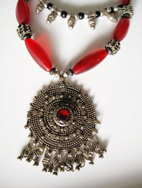 Zilver, Glazen kralen - Halsketting - Jemen, Antiek en Kunst, Kunst | Niet-Westerse kunst